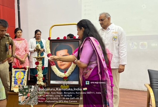 Lighting of the holy lamp by dignitaries