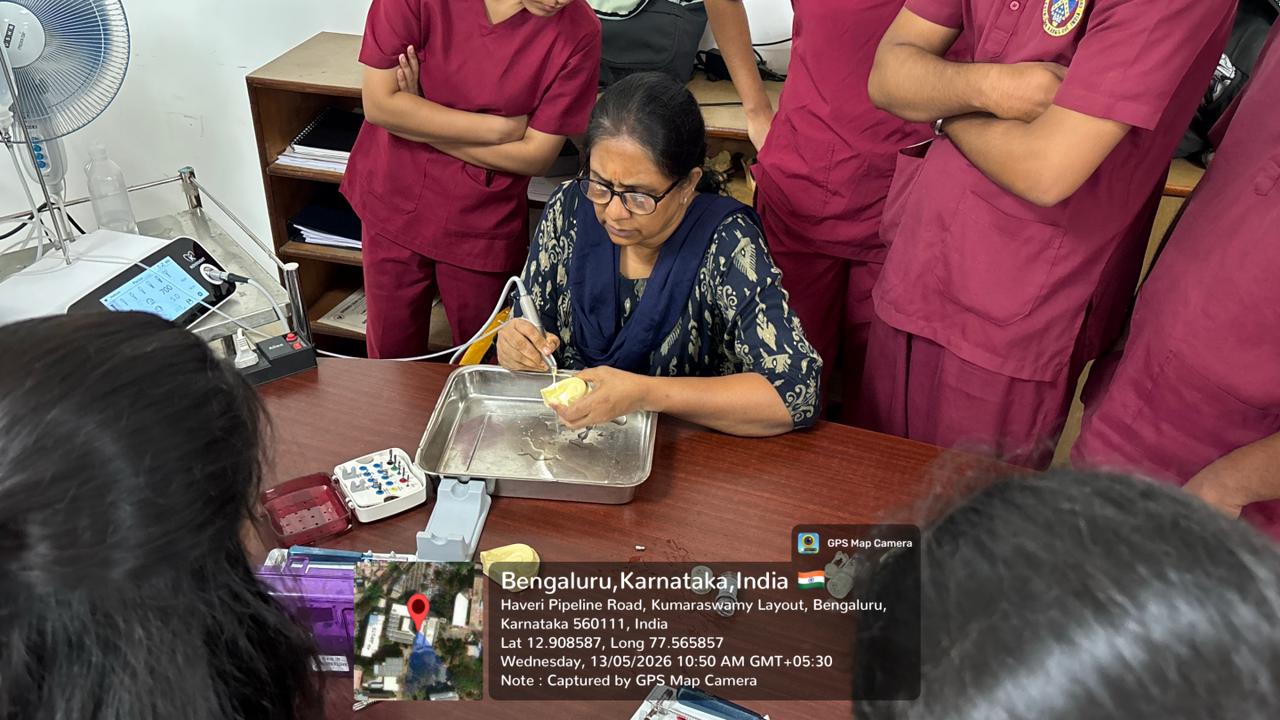 Live demonstration of sequential drilling and osteotomy by Dr. Shobha E.S.